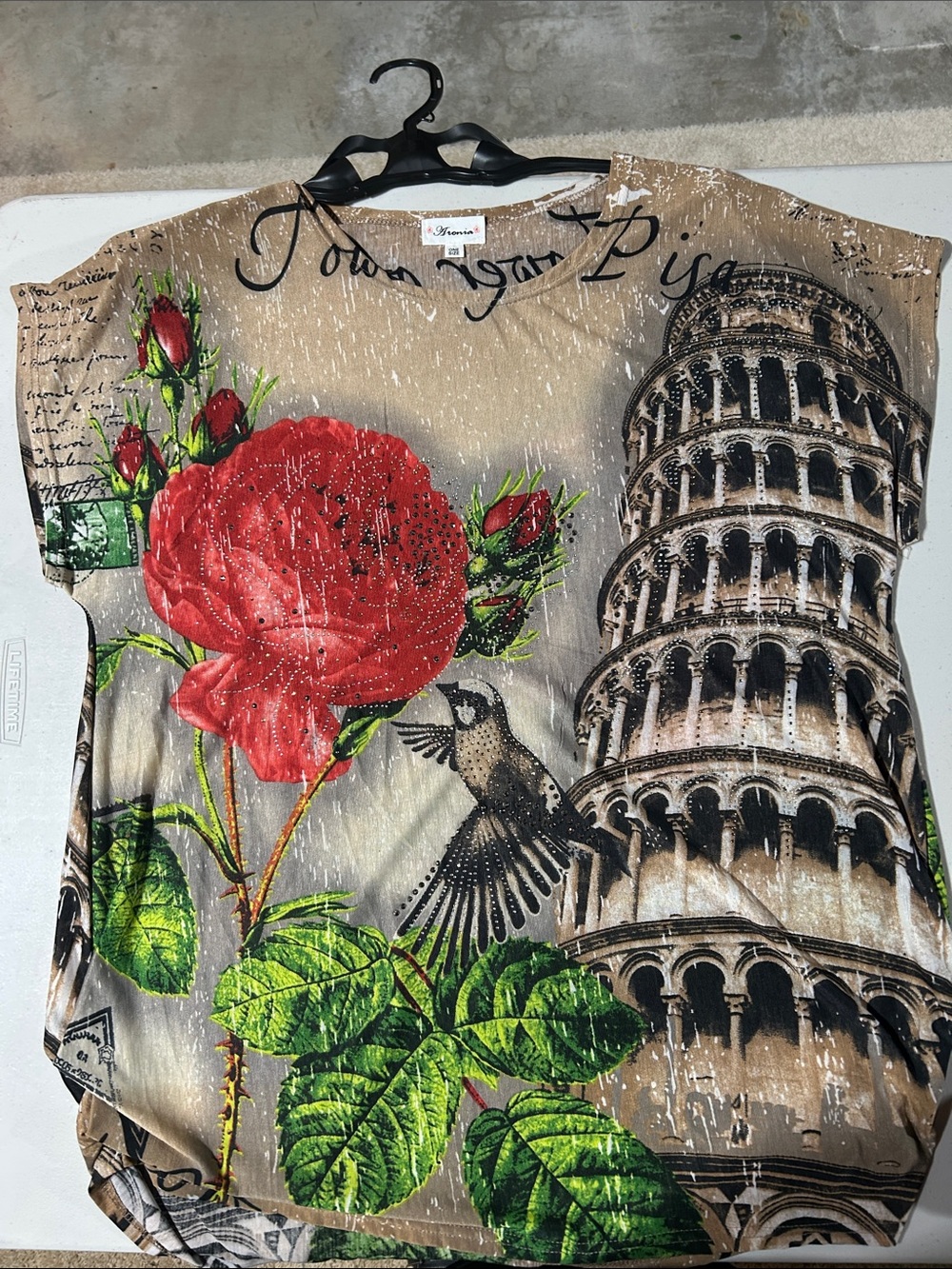 Aronis Dressy top of Piza - fun dressy top, comfy & stretchy with crystals